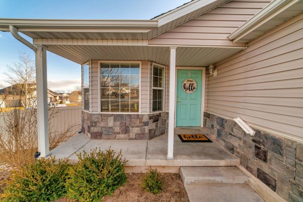 Cost of Porch Concrete Installation in Mount Vernon